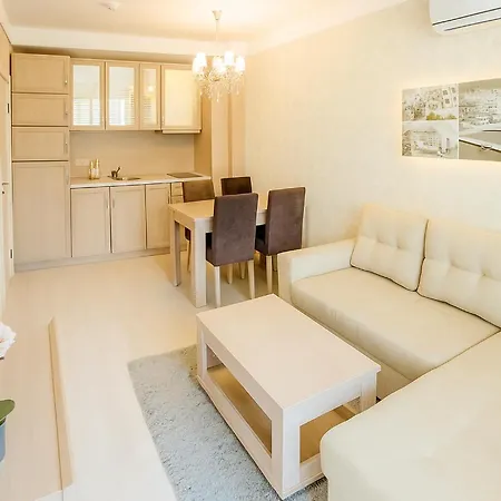 Harmony Grand Private 15-1 * Sunny Beach